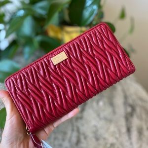 Coach accordion wallet Women